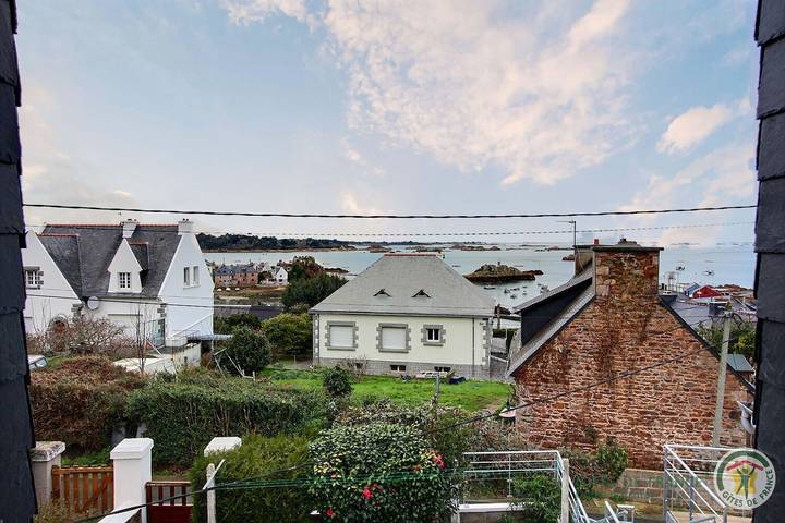 Gîte pour 7 personnes, avec Terrasse et Jardin dans Loguivy de la Mer