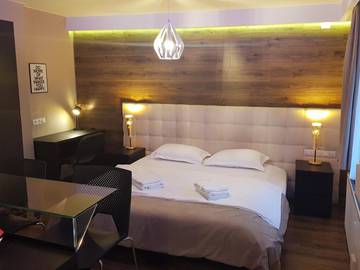 Gîte pour 2 personnes, avec jardin dans Cluj-Napoca