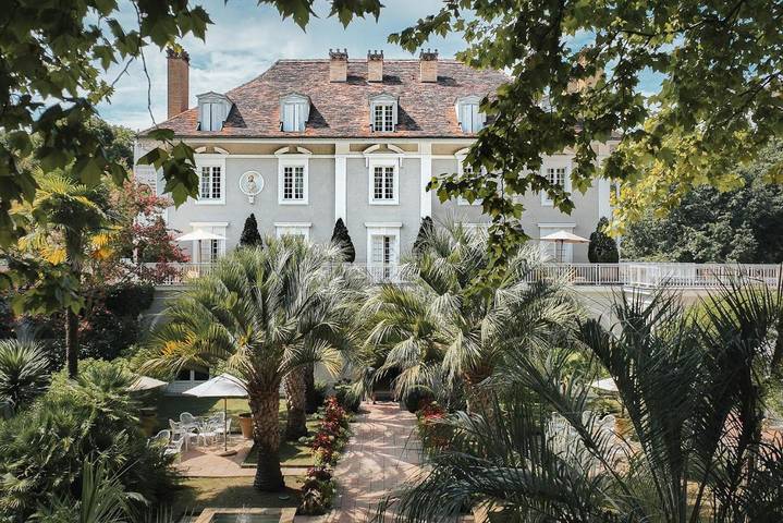 Hôtel pour 2 personnes, avec Balcon et Jacuzzi ainsi que Terrasse et Jardin