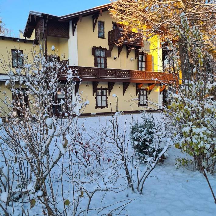 Ferienwohnung für 4 Personen, mit Garten und Ausblick in Baden bei Wien
