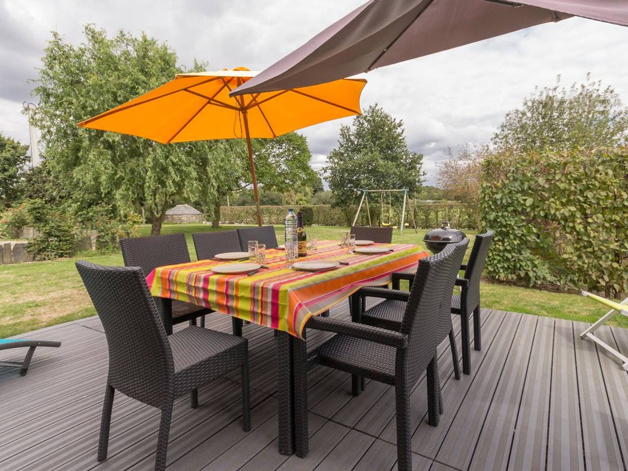 Renovated Country Cottage with Modern Amenities, Near Nantes, Family-Friendly in Vay, Châteaubriant