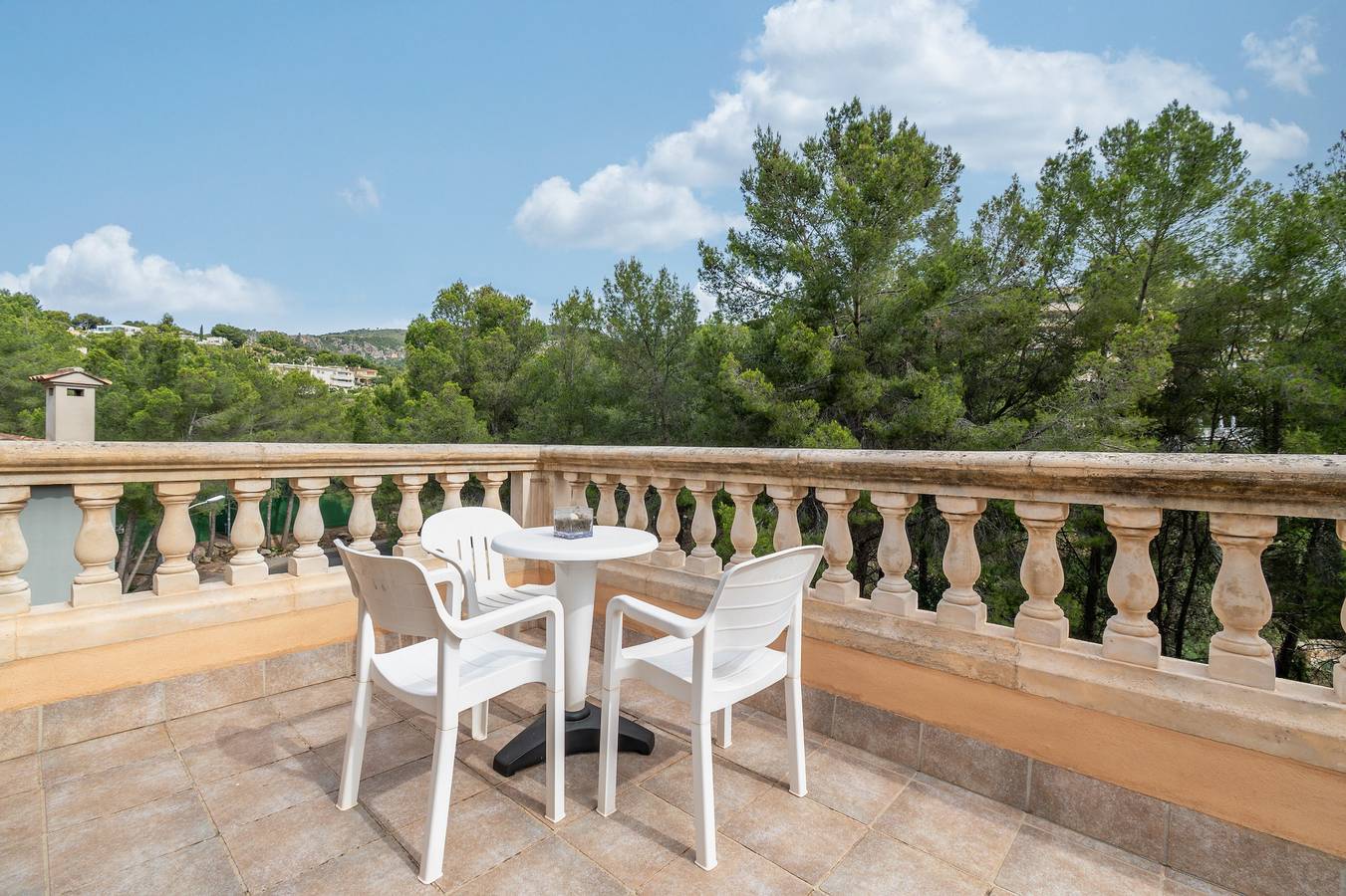 Maison de vacances 'Nostra' avec vue sur les montagnes, piscine privée et Wi-Fi in Cas Catala, Calvià
