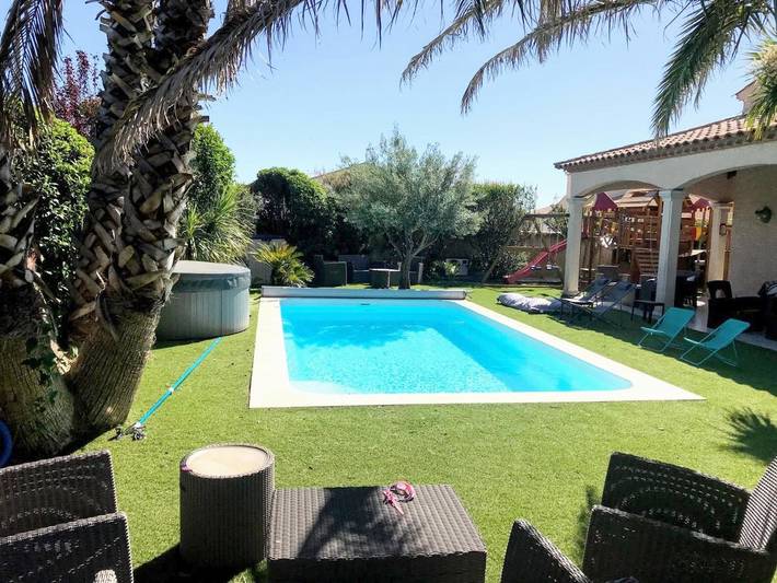 Gîte pour 2 personnes, avec jacuzzi ainsi que piscine et jardin à Gigean - 2