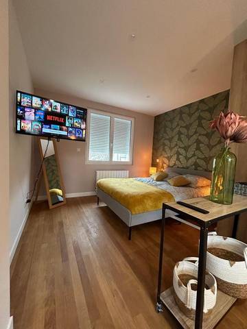 Gîte pour 4 personnes, avec balcon à Issoudun