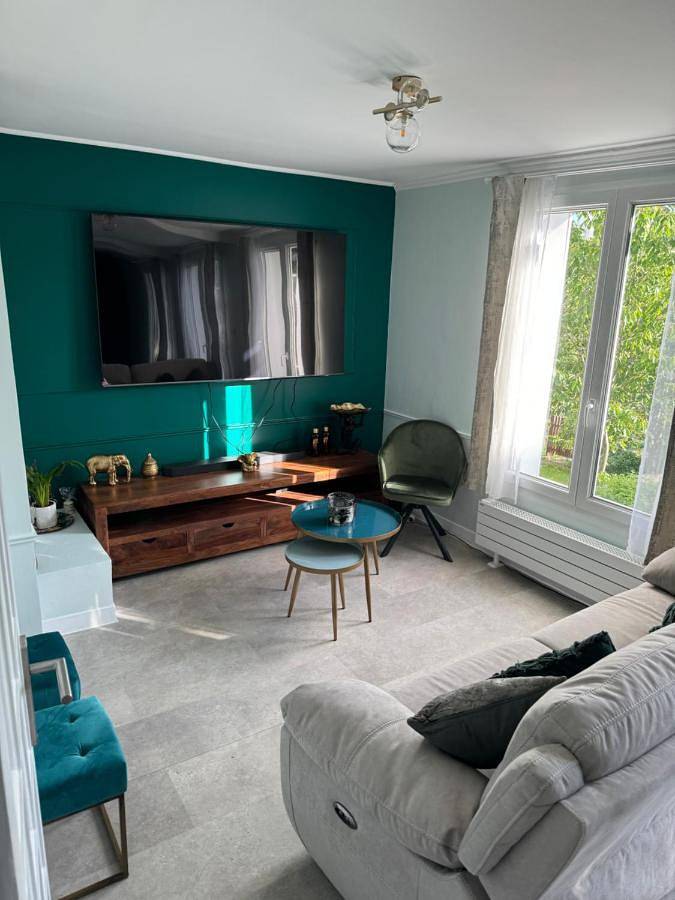 Location de vacances pour 8 personnes, avec terrasse à Deuil-la-Barre - 2