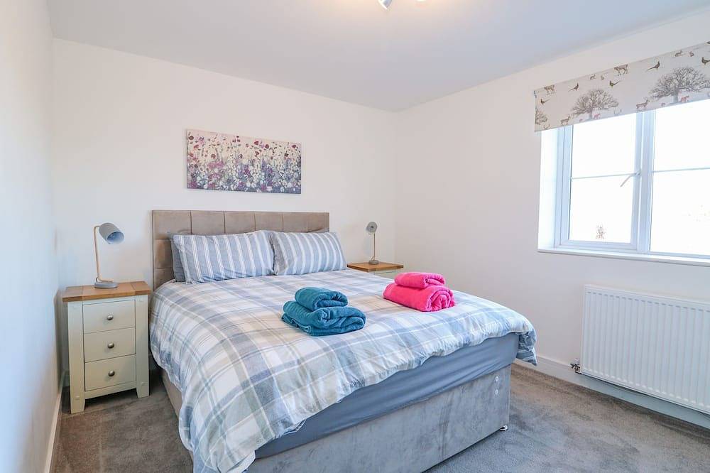 The Apple Shed, pet friendly, with hot tub in Wisbech in Wisbech, Cambridgeshire