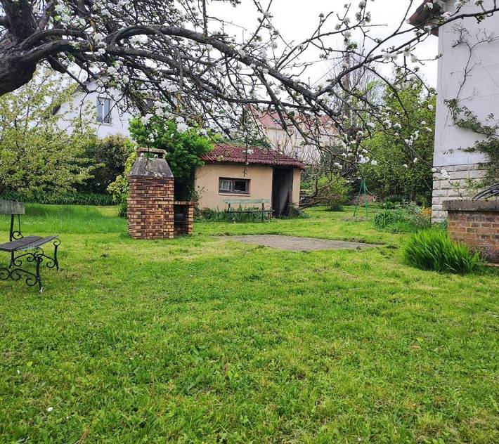 Gîte pour 2 personnes, avec Balcon et Terrasse ainsi que Jardin et Vue à Sucy-en-Brie - 3