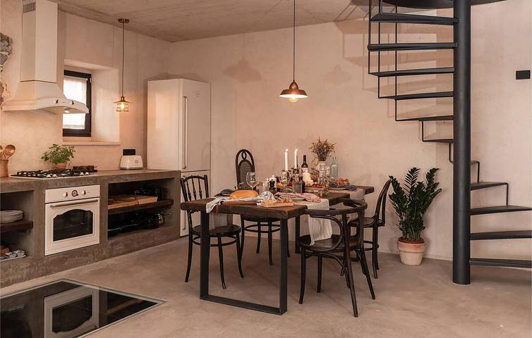 Geräumige 2-Zimmer-Wohnung mit Pool, Terrasse und WLAN in Brac