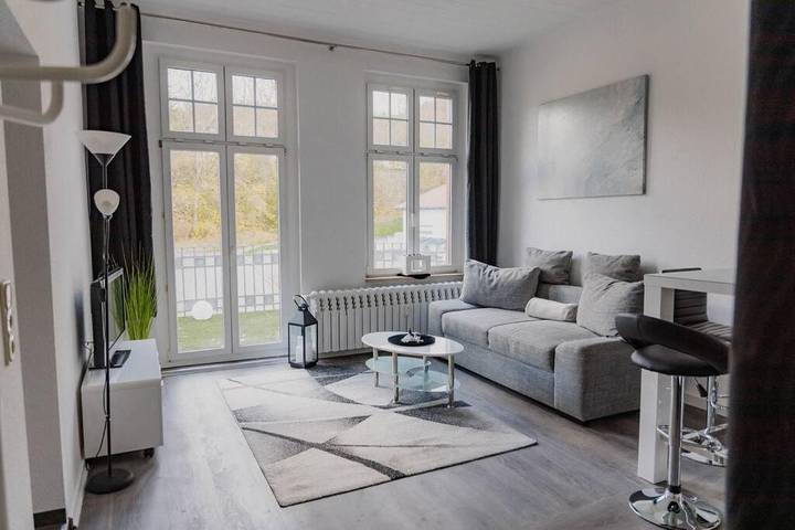 Ferienwohnung für 3 Personen, mit Balkon und Garten sowie Ausblick in Sondershausen