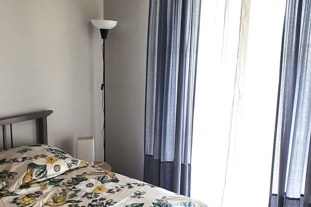 Appartement entier, Appartement résidentiel au vert et au frais in Montigny-le-Bretonneux, Yvelines