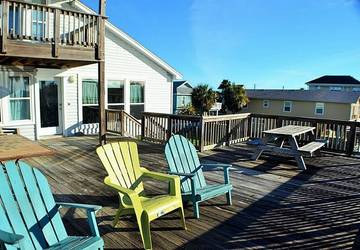 Vacation House for 8 Guests in Jamaica Beach, Texas Gulf Coast, Picture 2