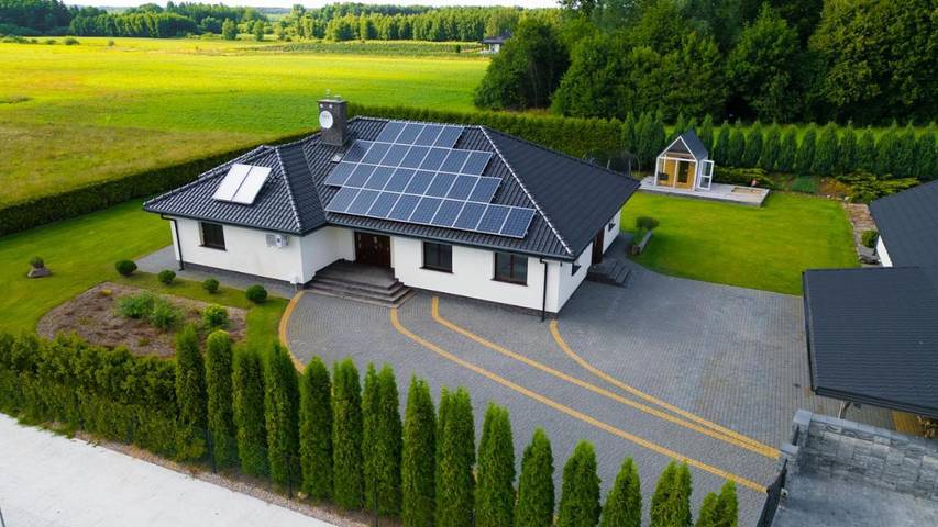 Villa für 10 Personen, mit Garten und Sauna sowie Whirlpool - 1