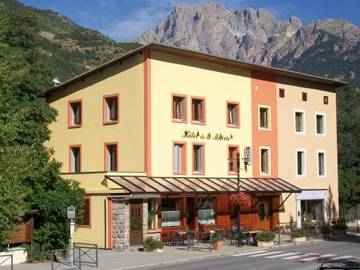 Hôtel pour 2 personnes, avec terrasse à L'Argentière-la-Bessée