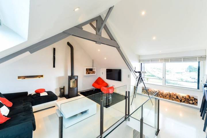 Appartement de vacances entier, Luxury Loft Vue mer exceptionnelle 180 in Ploemeur, Côte des Mégalithes