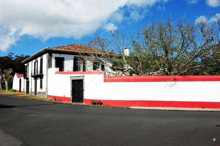 Maison d’hôte pour 4 personnes, avec Balcon et Jacuzzi ainsi que Terrasse et Jardin dans Açores - 4