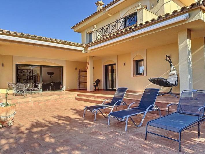 Casa rural para 6 personas, con Balcón y Terraza además de Jardín y Piscina en Peralada - 3