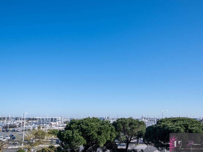 Appartement de vacances pour 4 personnes, avec balcon à La Rochelle