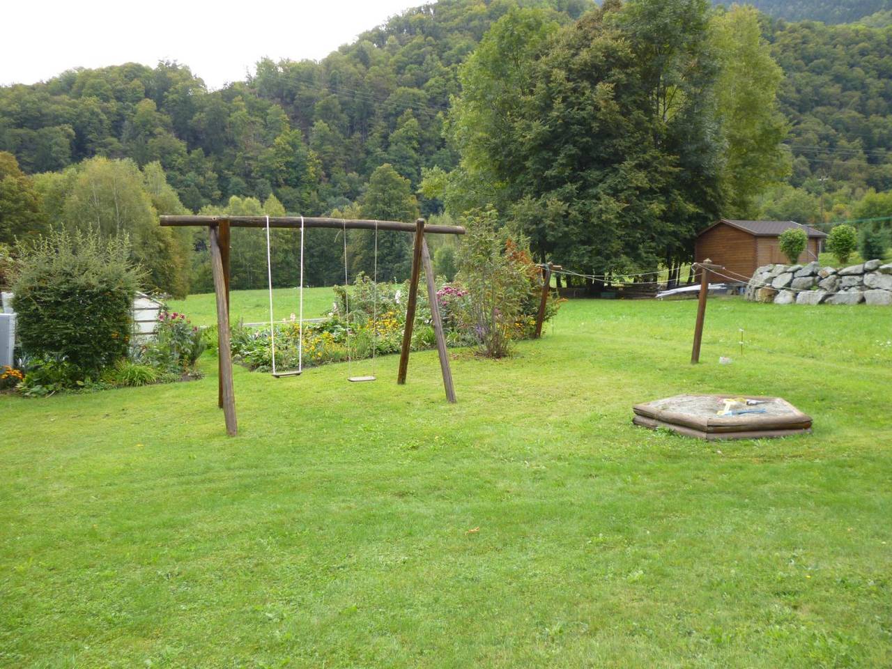 Chambres et table d'hôtes "Le Courtil" - Chambre Corentin in Sainte-Marie-de-Cuines, Région de Saint-Jean-de-Maurienne
