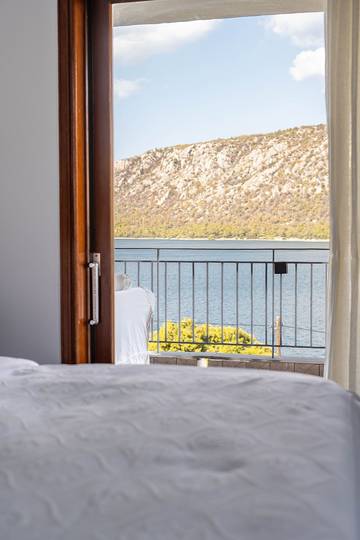 Ferienhaus für 8 Personen in Loutraki-Perachora, Korinthia, Bild 1