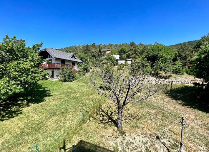 Gîte pour 6 personnes, avec vue et balcon à Saint-Sauveur - 4