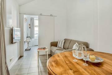 Appartement De Vacances pour 2 Personnes dans Versailles, Yvelines, Photo 2