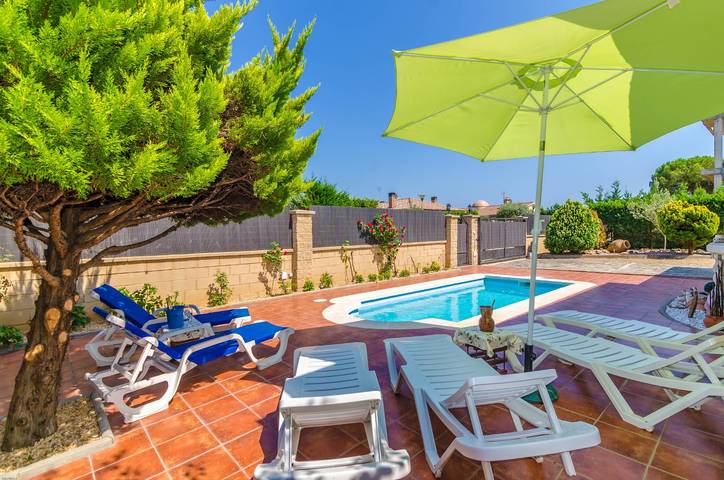 Casa rural para 6 personas, con jardín en Vidreras - 2