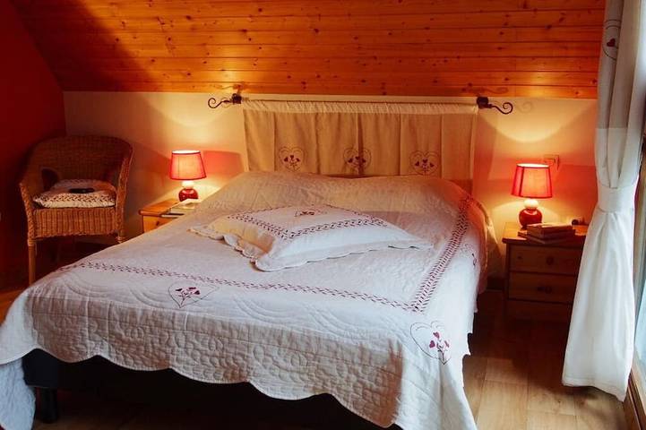 Location de vacances pour 4 personnes, avec terrasse ainsi que jardin et piscine à Kaysersberg - 2