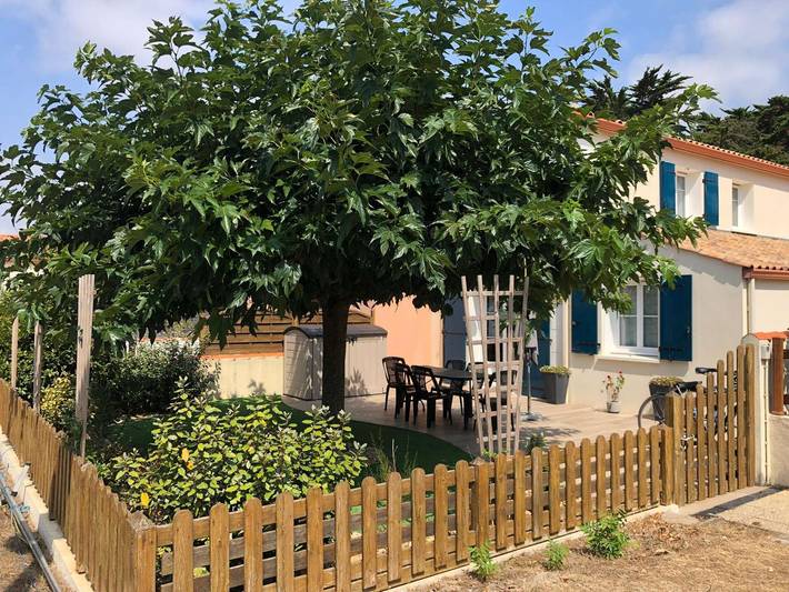 Location de vacances pour 6 personnes, avec piscine dans Plage de La Parée