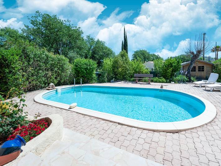 Casa de vacaciones para 4 personas, con piscina además de jardín y balcón, Familias con niños - 1
