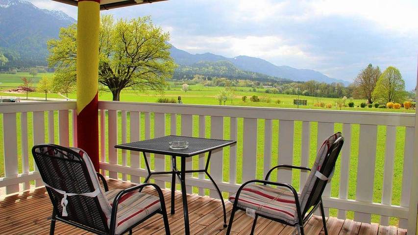 Gîte pour 6 personnes, avec balcon ainsi que jardin et vue à Faak am See - 3