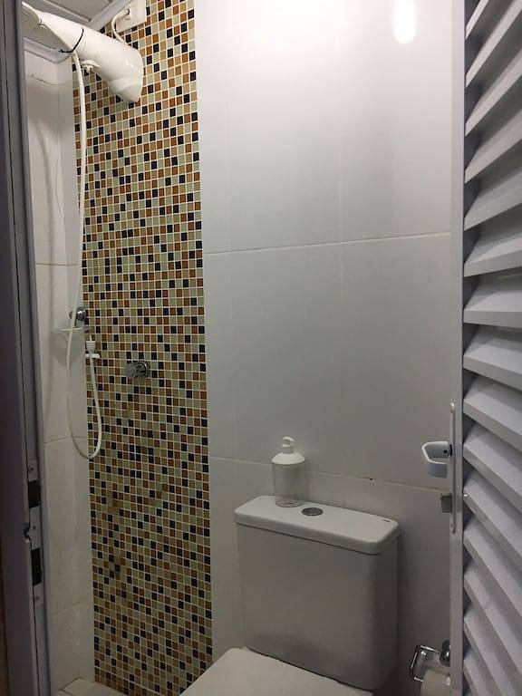 Komfortables Chalet in familiärer Wohnanlage in Strandnähe in Caraguatatuba, Região Metropolitana do Vale do Paraíba e Litoral Norte