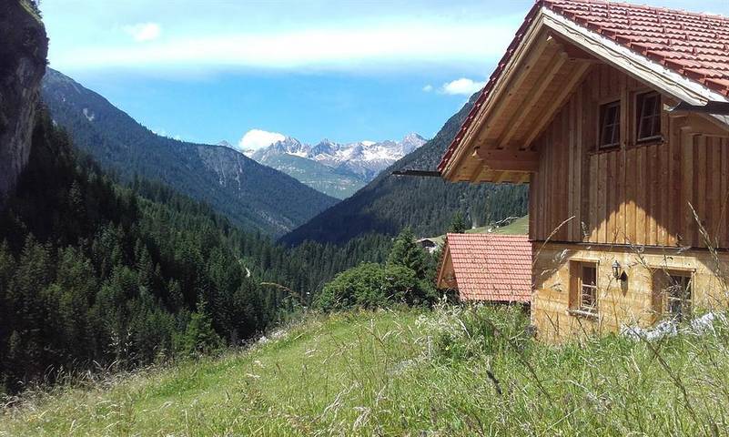 Ferienwohnung für 6 Personen, mit Garten und Ausblick sowie Sauna, mit Haustier - 1