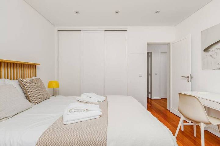 Villa pour 6 personnes, avec jardin ainsi que piscine et balcon, animaux acceptés à Lisbonne - 4