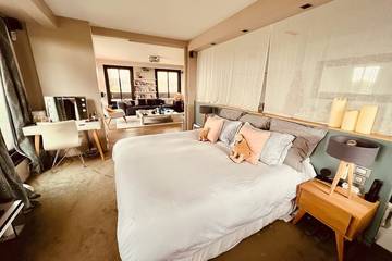 Appartement De Vacances pour 4 Personnes dans Suresnes, Hauts-de-Seine, Photo 2
