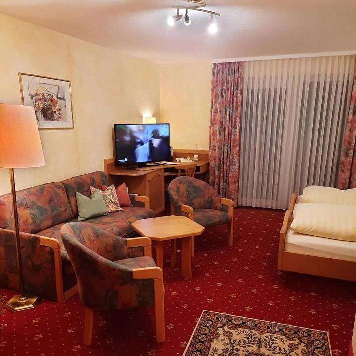 Ferienhaus für 2 Personen, mit Balkon und Terrasse sowie Garten in Wallenfels - 3