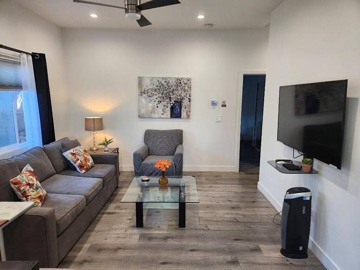 Vakantiewoning voor 4 personen, with balkon and sauna as well as uitzicht op het meer and uitzicht in Los Angeles