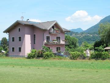 Appartamento per 5 persone, con giardino e terrazza nonché panorama, con animali domestici in Lago di Caldonazzo