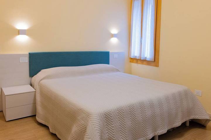 Entire apartment, Residenza Dante-Smart Luxury Suite Historic Center in Asolo, Treviso Province