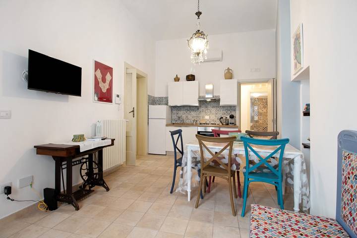 Apartment 'Unit 1' with Shared Terrace, Wi-Fi and Air Conditioning