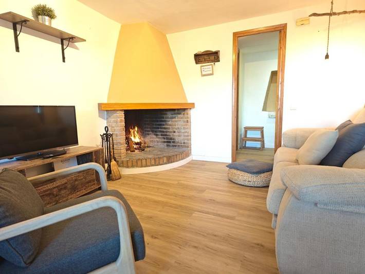 Location de vacances pour 6 personnes, avec terrasse et vue, animaux acceptés à Molló - 4