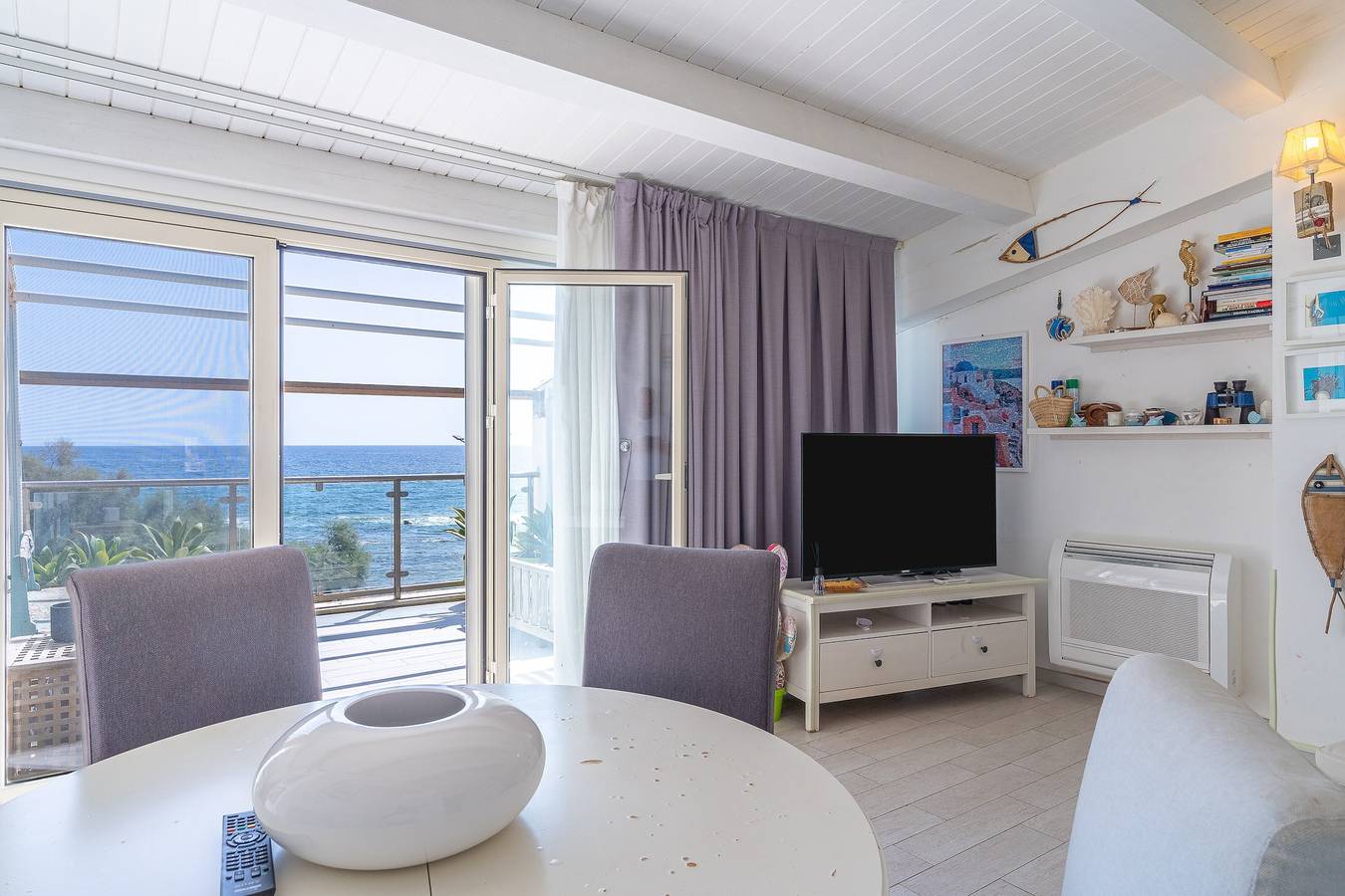 Appartement entier, Appartement 'Elvi Suite Vue Mer' avec Vue sur la Mer, Terrasse Privée et Climatisation in Marzamemi, Pachino