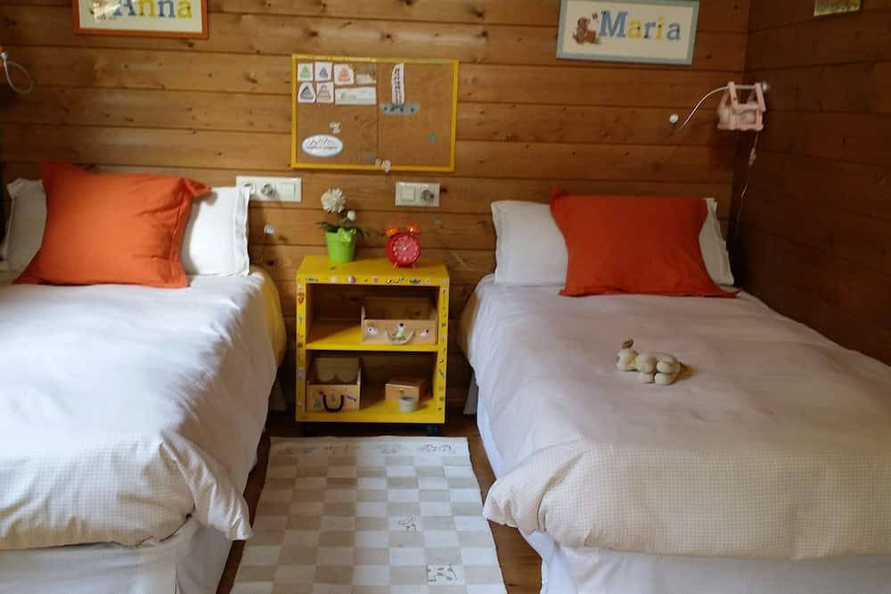 Espectacular casa de madera en estacion de esqui Port de comte in Estació d'esquí Port del Comte, Pedra y Coma