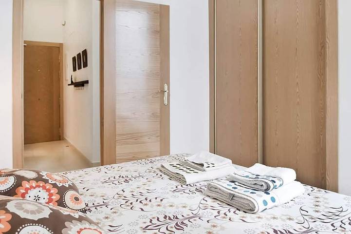 Entire apartment, Modern And Brigh Apartment Malaga Downtown in Malaga Centro Historico, Malaga