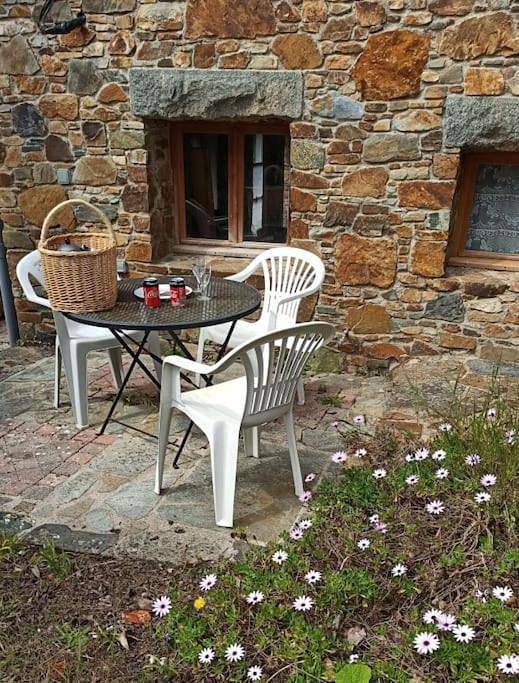 Location de vacances pour 2 personnes, avec jardin à Lézardrieux - 2