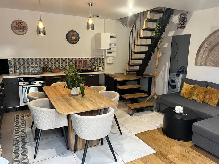 Gîte pour 8 personnes, avec terrasse et jardin à Saint-Avertin - 2