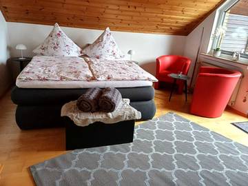 Ferienwohnung für 2 Personen, mit Ausblick und Garten in Bingen am Rhein