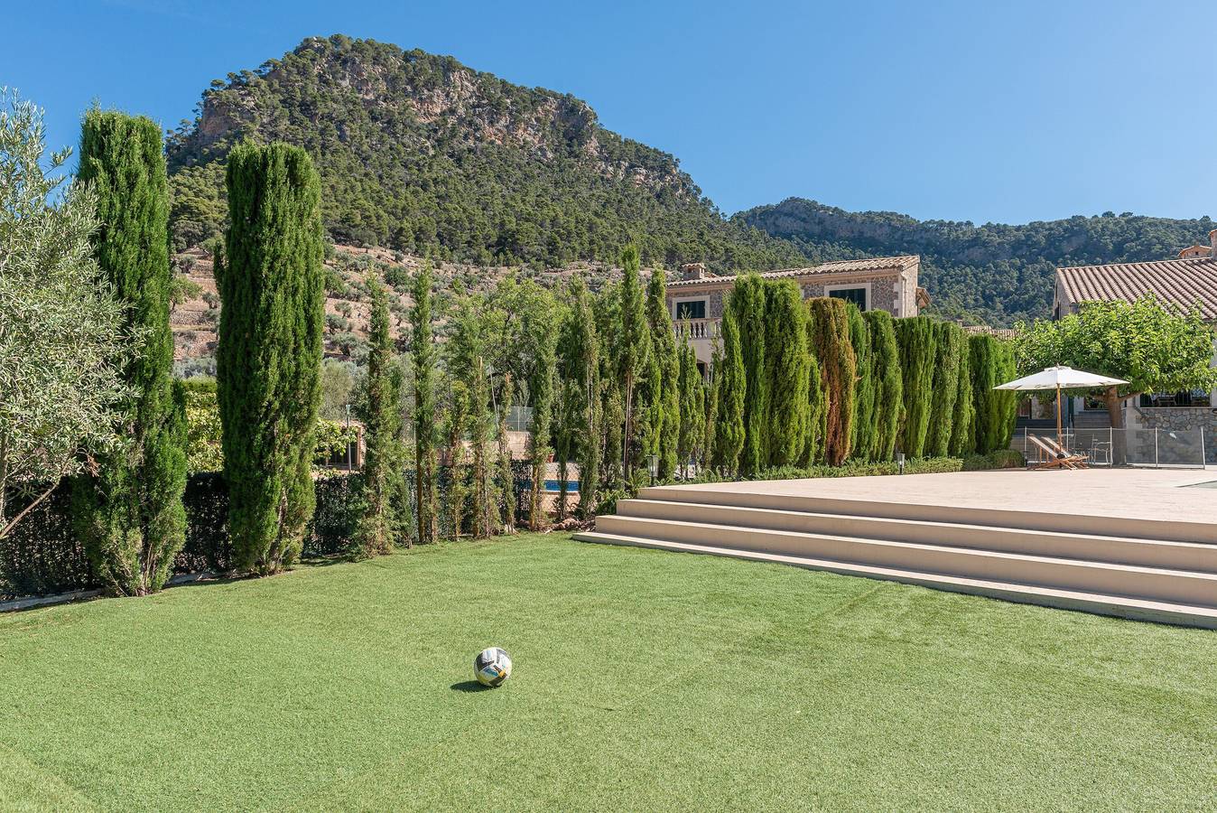 Villa 'Son Vent Valldemossa' avec vue sur la montagne, piscine privée et Wi-Fi in Valldemossa, Majorque de l'Ouest