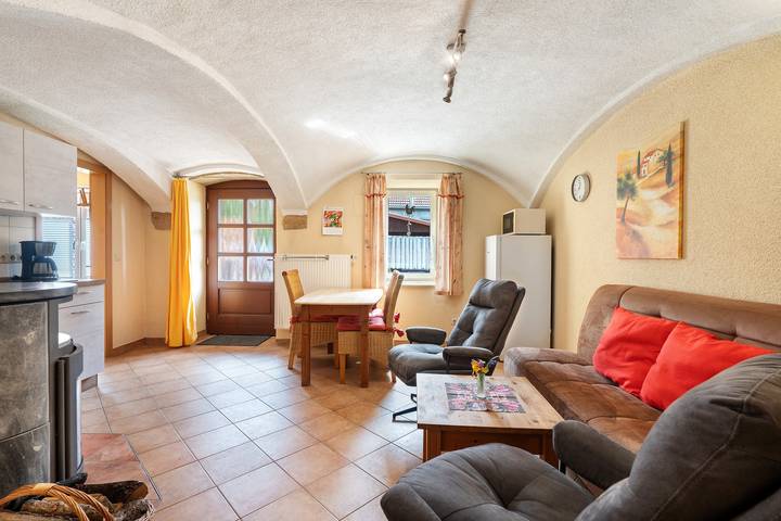 Ferienwohnung für 3 Personen, mit Balkon und Garten
