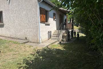 Gîte pour 5 personnes, avec jardin à Pradelles-Cabardès