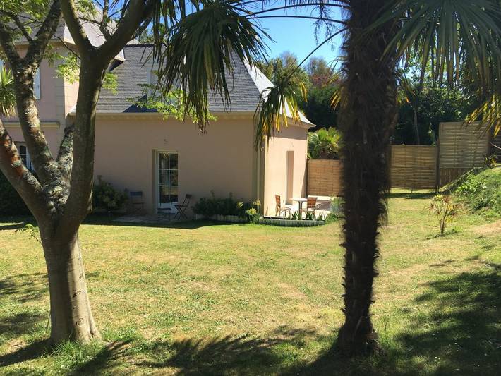 Gîte pour 2 personnes, avec Terrasse ainsi que Jardin et Vue